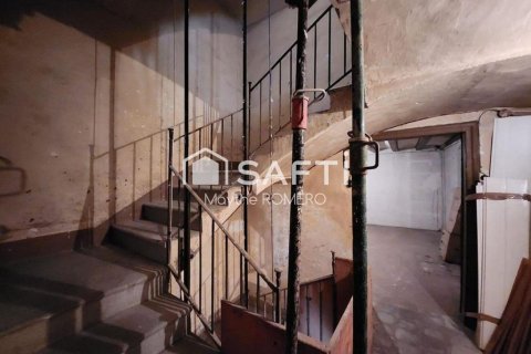 6 bedrooms townhouse for sale in Vilanova i la Geltru, Barcelona, Catalonia, Spain № 2256 - photo 22