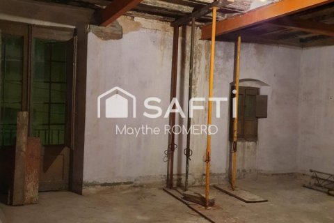 6 bedrooms townhouse for sale in Vilanova i la Geltru, Barcelona, Catalonia, Spain № 2256 - photo 11