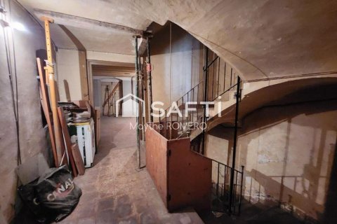 6 bedrooms townhouse for sale in Vilanova i la Geltru, Barcelona, Catalonia, Spain № 2256 - photo 24