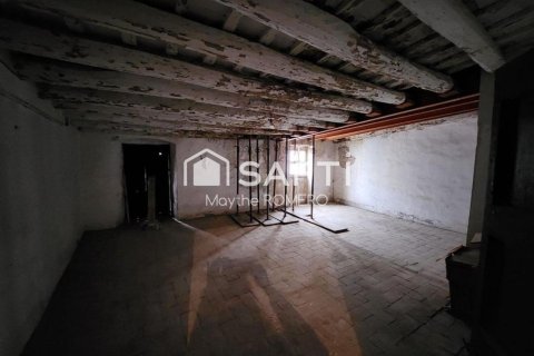 6 bedrooms townhouse for sale in Vilanova i la Geltru, Barcelona, Catalonia, Spain № 2256 - photo 21