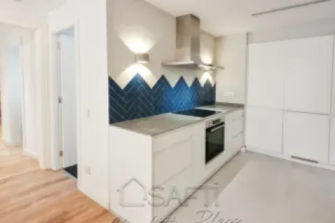 2 bedrooms apartment for sale in Ciutat Vella, Barcelona, Catalonia, Spain № 2260 - photo 2