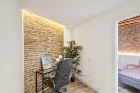 2 bedrooms apartment for sale in Ciutat Vella, Barcelona, Catalonia, Spain № 2260 - photo 8