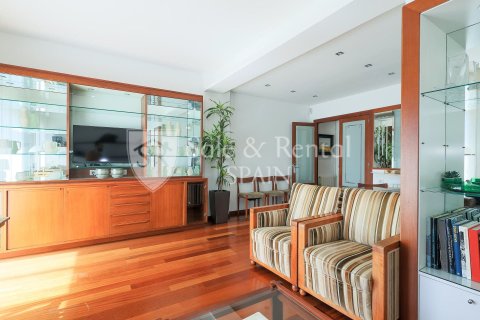 Купить дом в Барселона, Испания с 3 спальни, 111м², № 6804 - фото 6