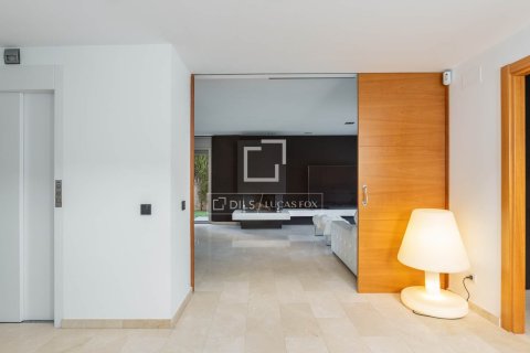 6 bedrooms villa for sale in Vilassar de Dalt, Barcelona, Catalonia, Spain № 6807 - photo 3