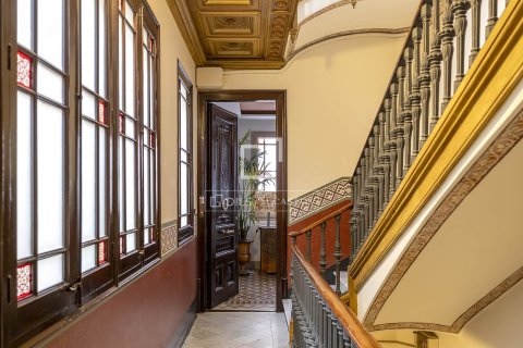 3 bedrooms apartment for rent in Barcelona, Catalonia, Spain № 6808 - photo 4
