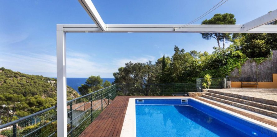 4 bedrooms house for sale in Tamariu, Girona, Catalonia, Spain № 1670