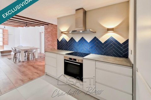 2 bedrooms apartment for sale in Ciutat Vella, Barcelona, Catalonia, Spain № 2261