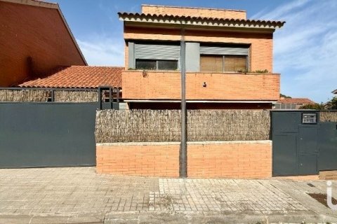 4 bedrooms house for sale in Sant Andreu de Llavaneres, Barcelona, Catalonia, Spain № 4912