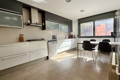 4 bedrooms house for sale in Sant Andreu de Llavaneres, Barcelona, Catalonia, Spain № 4912 - photo 5