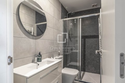 2 bedrooms apartment for sale in Barcelona, Catalonia, Spain № 8804 - photo 29