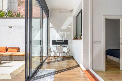 2 bedrooms apartment for sale in Barcelona, Catalonia, Spain № 8804 - photo 10
