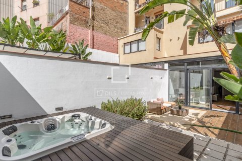 2 bedrooms apartment for sale in Barcelona, Catalonia, Spain № 8804 - photo 4