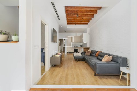 2 bedrooms apartment for sale in Barcelona, Catalonia, Spain № 8804 - photo 16