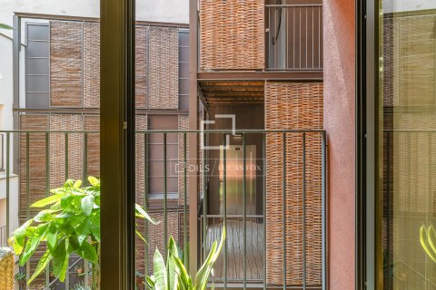 1 bedroom apartment for sale in Barcelona, Catalonia, Spain № 8806 - photo 13