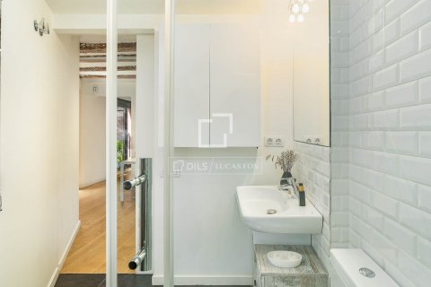 1 bedroom apartment for sale in Barcelona, Catalonia, Spain № 8806 - photo 19