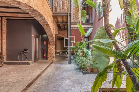 1 bedroom apartment for sale in Barcelona, Catalonia, Spain № 8806