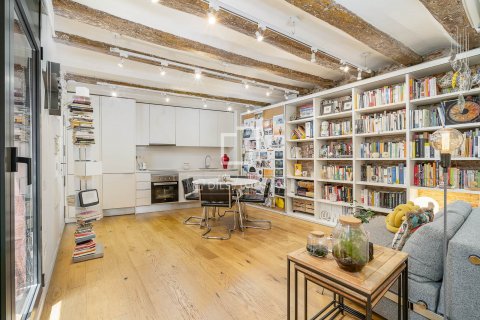 1 bedroom apartment for sale in Barcelona, Catalonia, Spain № 8806 - photo 5