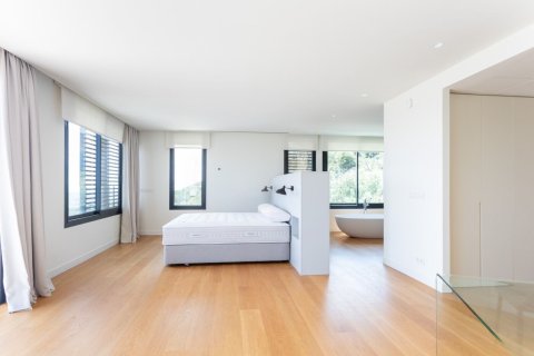 7 bedrooms house for rent in Barcelona, Catalonia, Spain № 1565 - photo 11