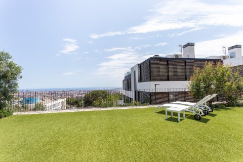 7 bedrooms house for rent in Barcelona, Catalonia, Spain № 1565 - photo 2