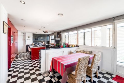 5 bedrooms apartment for rent in Barcelona, Catalonia, Spain № 1566 - photo 9