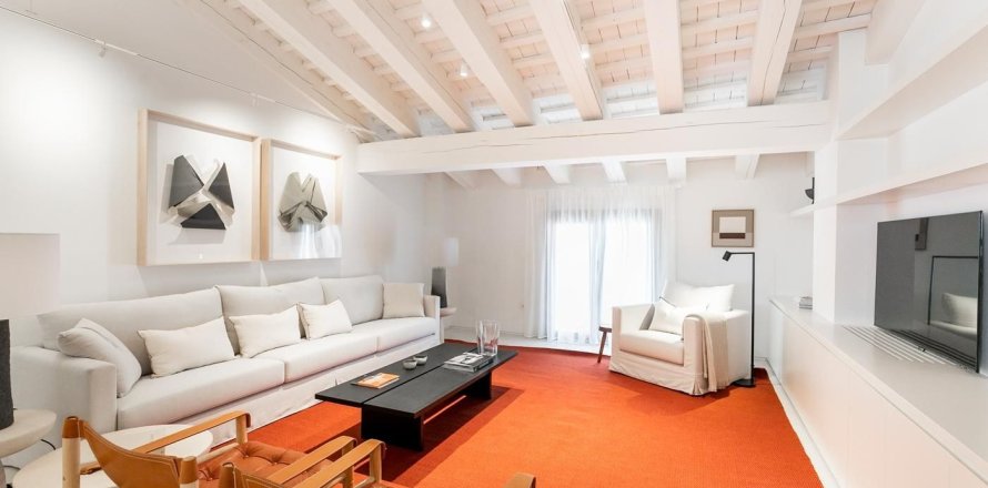 3 bedrooms apartment for rent in Barcelona, Catalonia, Spain № 1564