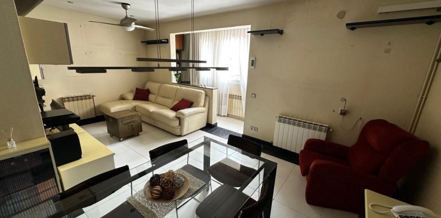 4 bedrooms apartment for sale in Sants-Montjuic, Barcelona, Catalonia, Spain № 2182