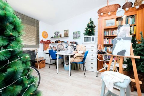 2 bedrooms apartment for sale in Sant Andreu, Barcelona, Catalonia, Spain № 2178 - photo 4