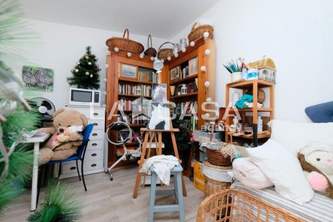 2 bedrooms apartment for sale in Sant Andreu, Barcelona, Catalonia, Spain № 2178 - photo 8