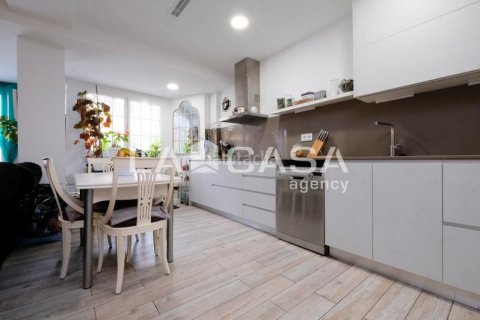 2 bedrooms apartment for sale in Sant Andreu, Barcelona, Catalonia, Spain № 2178 - photo 13