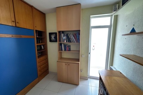 4 bedrooms apartment for sale in Sants-Montjuic, Barcelona, Catalonia, Spain № 2181 - photo 23