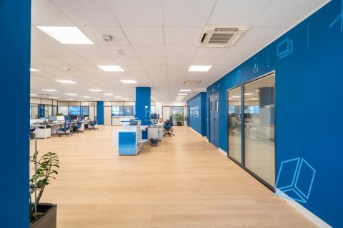 806 sq.m. office for sale in Sants-Montjuic, Barcelona, Catalonia, Spain № 2180