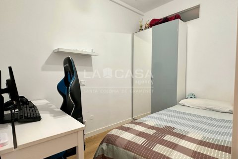 4 chambres apartment à vendre à Santa Coloma de Gramenet, Barcelona, Catalonia, Spain № 2179 - photo 6