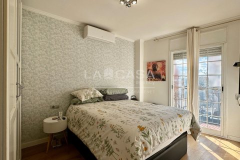 4 chambres apartment à vendre à Santa Coloma de Gramenet, Barcelona, Catalonia, Spain № 2179 - photo 16