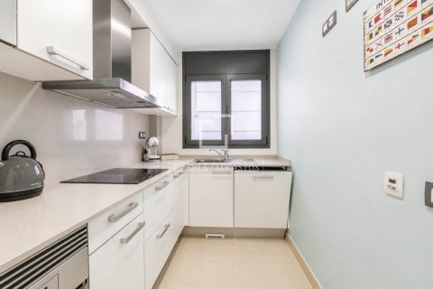2 bedrooms apartment for sale in Sitges, Barcelona, Catalonia, Spain № 8762 - photo 4