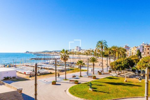 2 bedrooms apartment for sale in Sitges, Barcelona, Catalonia, Spain № 8762 - photo 14