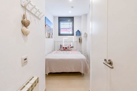 2 bedrooms apartment for sale in Sitges, Barcelona, Catalonia, Spain № 8762 - photo 17