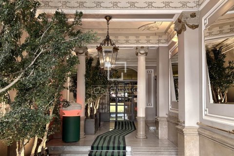 4 bedrooms apartment for rent in Barcelona, Catalonia, Spain № 8668 - photo 28