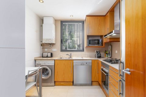 2 bedrooms apartment for sale in Barcelona, Catalonia, Spain № 8774 - photo 17