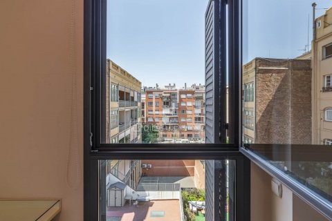 2 bedrooms apartment for sale in Barcelona, Catalonia, Spain № 8774 - photo 29