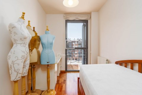 2 bedrooms apartment for sale in Barcelona, Catalonia, Spain № 8774 - photo 27