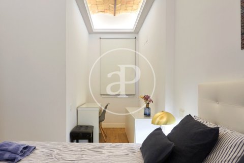 Купить квартиру в Эшампле, Испания с 3 спальни, 150м², № 2445 - фото 20