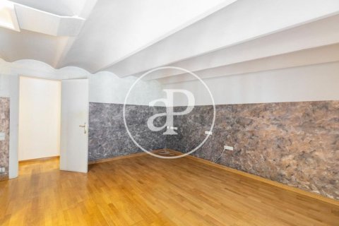5 bedrooms apartment for sale in Eixample, Barcelona, Catalonia, Spain № 2443 - photo 24