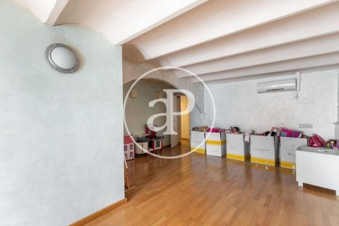5 bedrooms apartment for sale in Eixample, Barcelona, Catalonia, Spain № 2443 - photo 20
