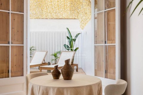3 bedrooms apartment for sale in Barcelona, Catalonia, Spain № 3720 - photo 8