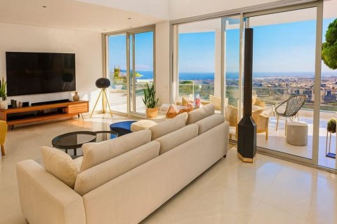 Сasa de 5 dormitorios en venta en Cataluña, Spain № 7195 - foto 5