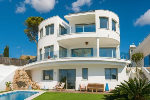 Сasa de 5 dormitorios en venta en Cataluña, Spain № 7195 - foto 8