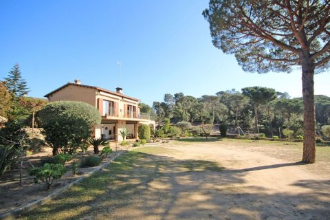 4 bedrooms house for sale in Lloret de Mar, Girona, Catalonia, Spain № 7198