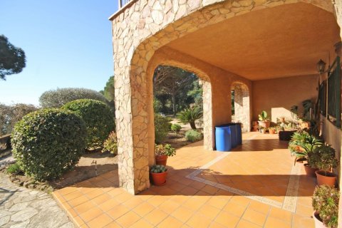 4 bedrooms house for sale in Lloret de Mar, Girona, Catalonia, Spain № 7198 - photo 28