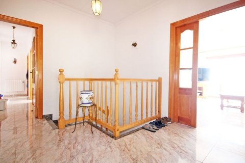 4 bedrooms house for sale in Lloret de Mar, Girona, Catalonia, Spain № 7198 - photo 13