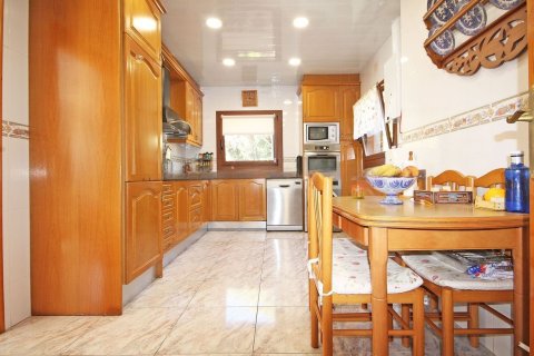 4 bedrooms house for sale in Lloret de Mar, Girona, Catalonia, Spain № 7198 - photo 20